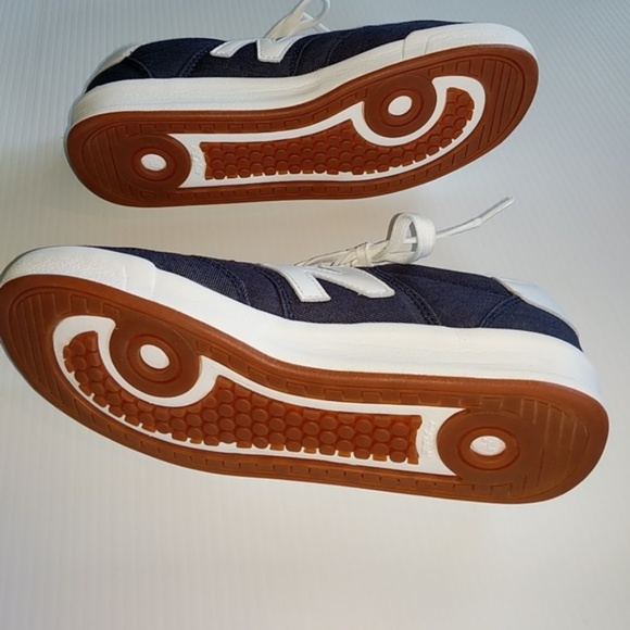 ~~RESERVED~~ - Picture 5 of 8